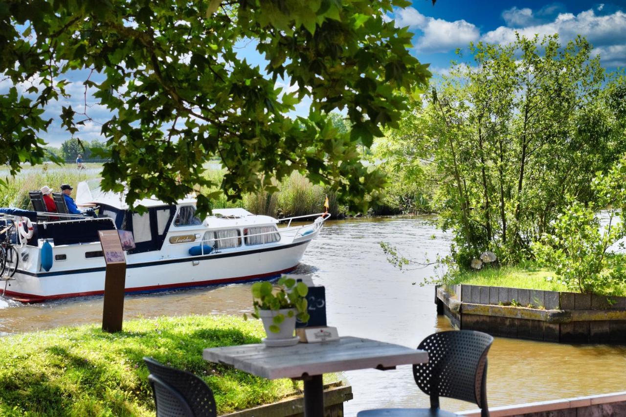 Chalet Met Loft - Vakantiepark De Schreiershoek Dokkum Εξωτερικό φωτογραφία
